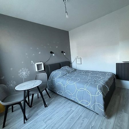 Studio A 7 Min Du Metro Le Kremlin-Bicetre - Proche Paris Villejuif Exterior photo